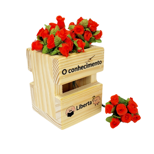 Porta lápis de madeira personalizado