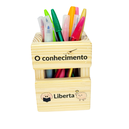 Porta lápis de madeira personalizado